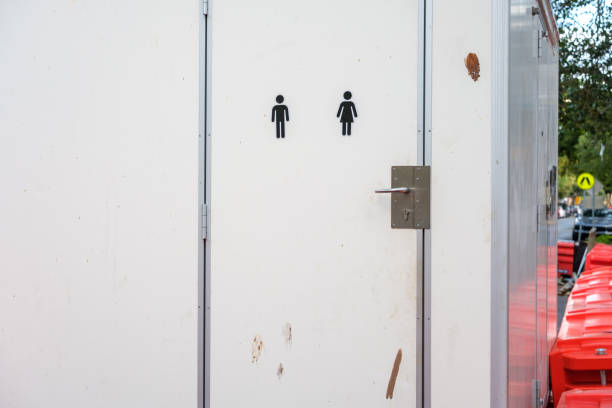 Best Portable bathroom rental  in Annandale, MN
